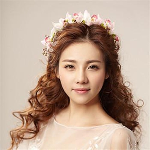 可爱新娘发型图片欣赏 2017五款流行的可爱新娘发型