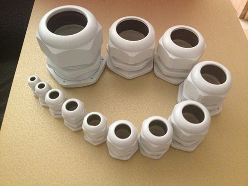 水管快速接头的安装及使用方法