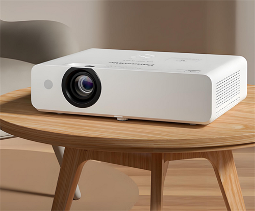 投影仪和电视哪个更适合家庭用