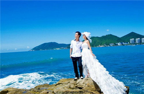 三亚蜜月婚纱照多少钱 几月份去三亚蜜月旅游便宜