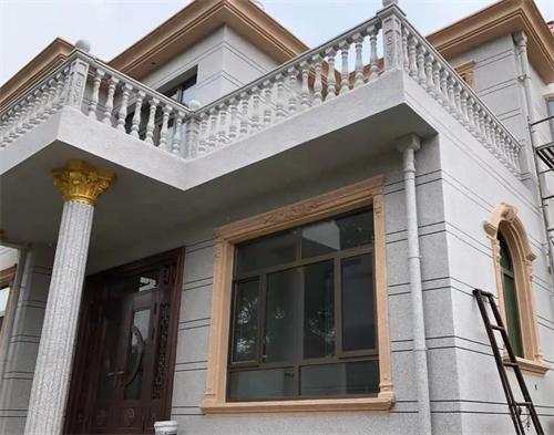 真石漆水包砂多少钱一平方