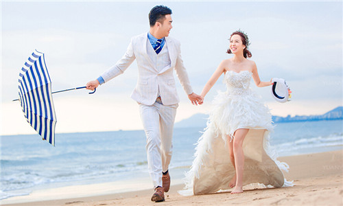 三亚拍婚纱贵吗   几月适合去三亚拍婚纱照