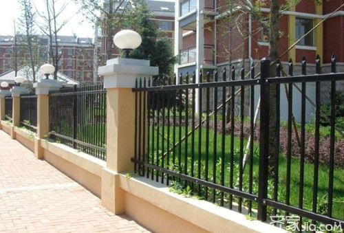 小区护栏安装步骤及注意事项