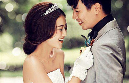 深圳南山婚纱摄影哪家好 近视新娘怎么拍婚纱照才好看