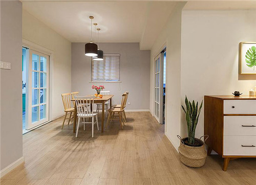 长餐桌尺寸一般是多少