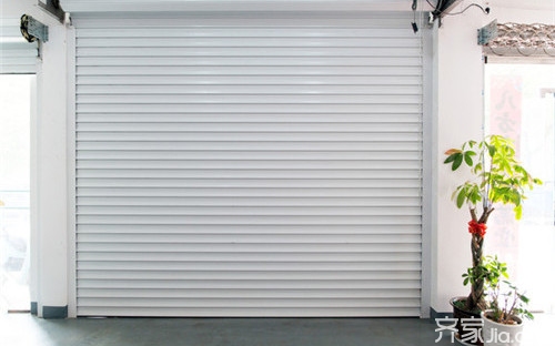 专业的电动卷帘门安装方法  你知道吗？