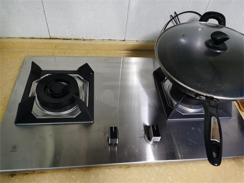 燃气灶一直打火不停,怎么办