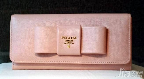 钱包颜色的讲究  钱包颜色的风水