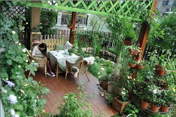 一楼阳台怎么装修 一楼阳台花园可以这样装