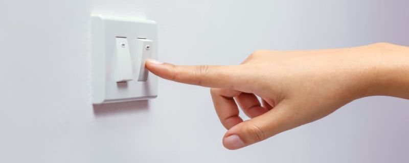 一灯双控为什么会一边开不了