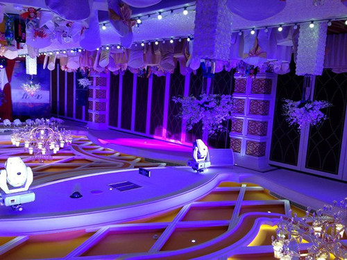 婚庆礼仪报价一般多少钱 找婚庆公司交谈注意事项