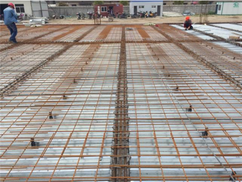 混凝土地面钢筋网片如何放置