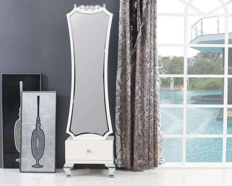 穿衣镜尺寸多少合适 穿衣镜尺寸的选择技巧