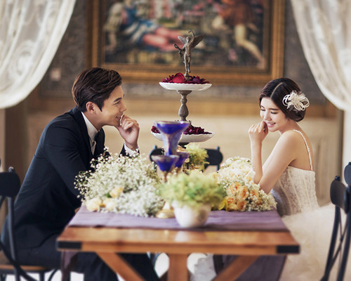 厦门婚礼摄影排行榜  婚礼当天拍照应做哪些准备