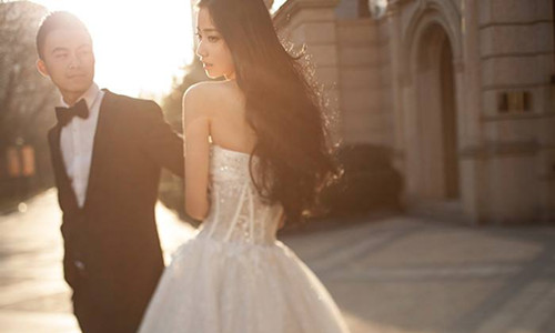 ido婚纱摄影价格表   新人签订婚纱摄影合同应注意什么