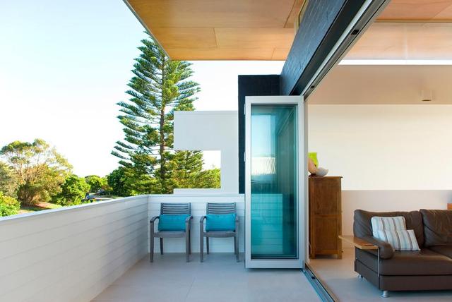 阳台做吊顶，绿可木、桑拿板、铝扣板哪个更好？