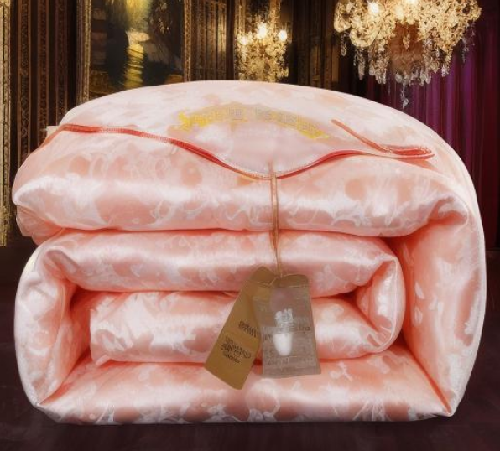 蚕丝被怎么分辨真假