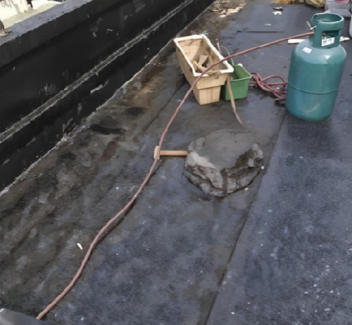 房子漏雨用什么方法修补最有效