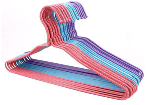 金属衣架和塑料衣架比哪个好 晾衣架正确选购方法