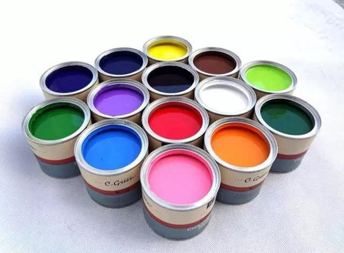 乳胶漆和墙布哪个好