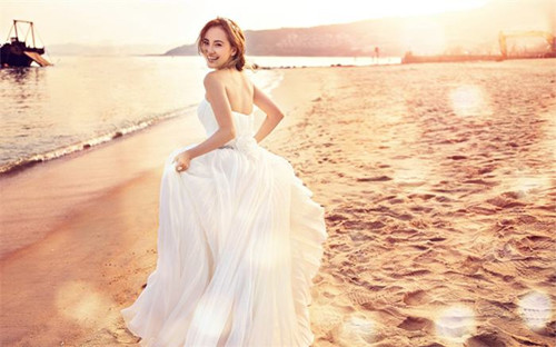 温州婚纱租赁价格合理吗　给新人婚纱租赁的建议
