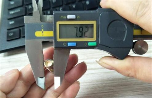 螺丝规格怎么测量