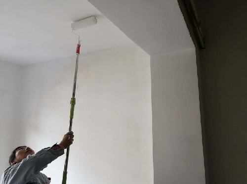 刮大白好还是刷乳胶漆好