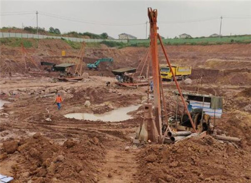 冲孔桩和旋挖桩的区别是什么