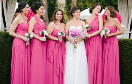伴娘穿什么衣服好 伴娘服有哪些颜色禁忌