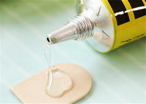 木材与金属粘合用什么胶水