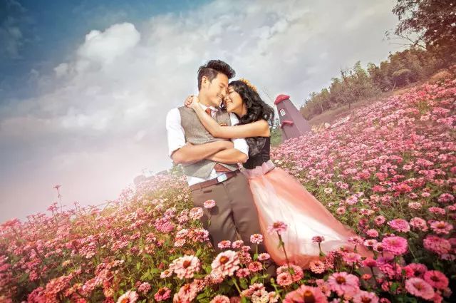 婚礼家长致辞怎么说 结婚双方父母致辞一般是谁先