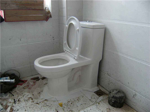 怎样安装抽水马桶