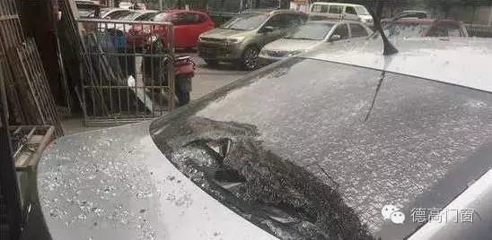 门窗坠落屡次发生，谁来保障安全？