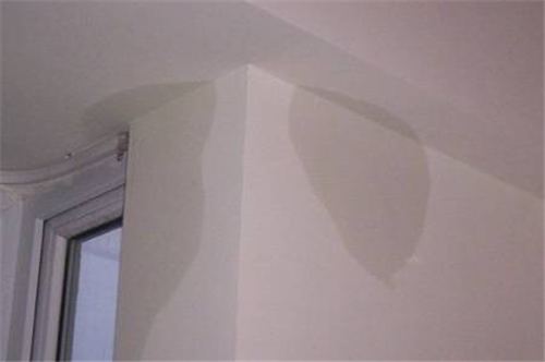 顶层房子漏水怎样处理