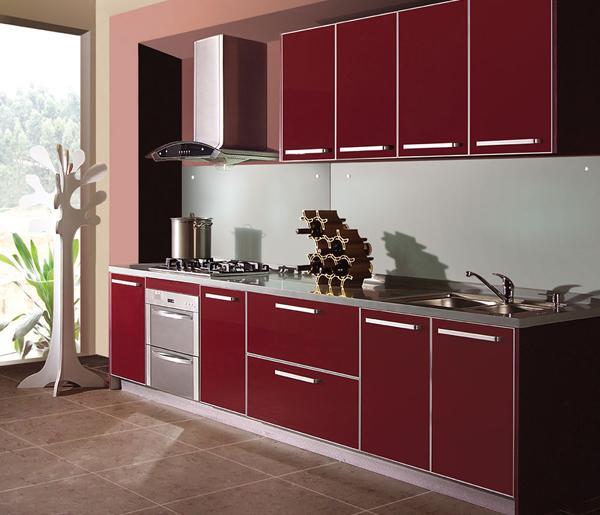 uv橱柜门板优缺点分析 uv橱柜门板价格是多少