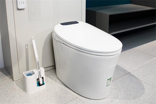 马桶一直在上水停不下来怎么办