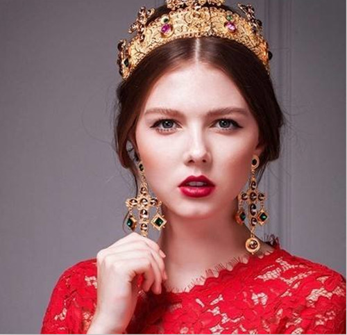 复古新娘妆图片赏析  怎么画复古新娘妆更好看