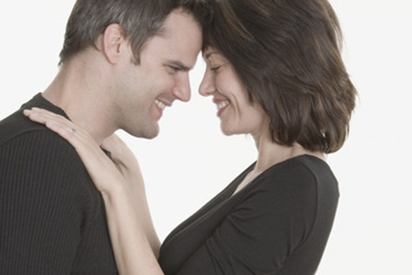 三婚男人不能嫁的原因 大叔爱上小姑娘的表现