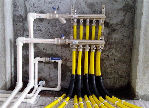 天然气地暖是怎么样供暖的