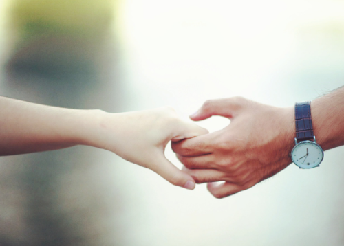 男人多久不联系你算彻底放弃 冷战之后男人不联系你说明什么