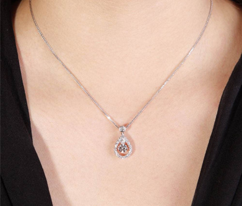 项链和吊坠有什么区别    项链和吊坠选购技巧大公开