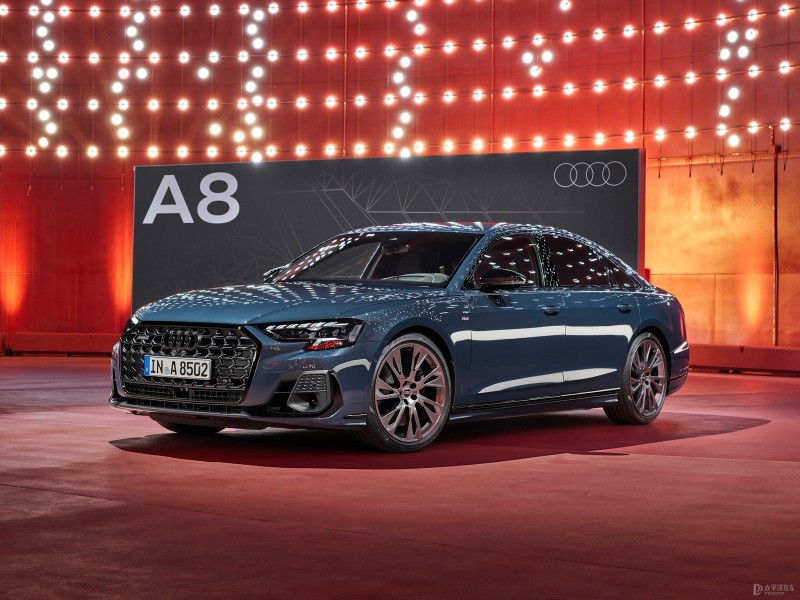 3.0 奥迪 A8 新车磨合期的油耗怎样？