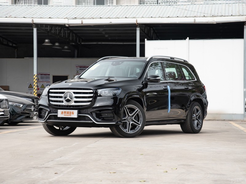 奔驰GLS450官方报价在过去一年有过哪些调整？